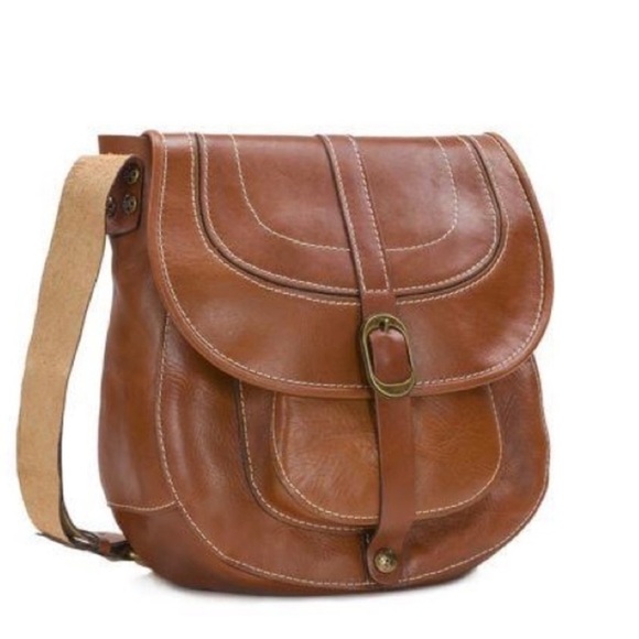 Patricia Nash Handbags - Patricia Nash Barcelona British Tan Vintage Inspired Saddle Bag Cross Body Bag